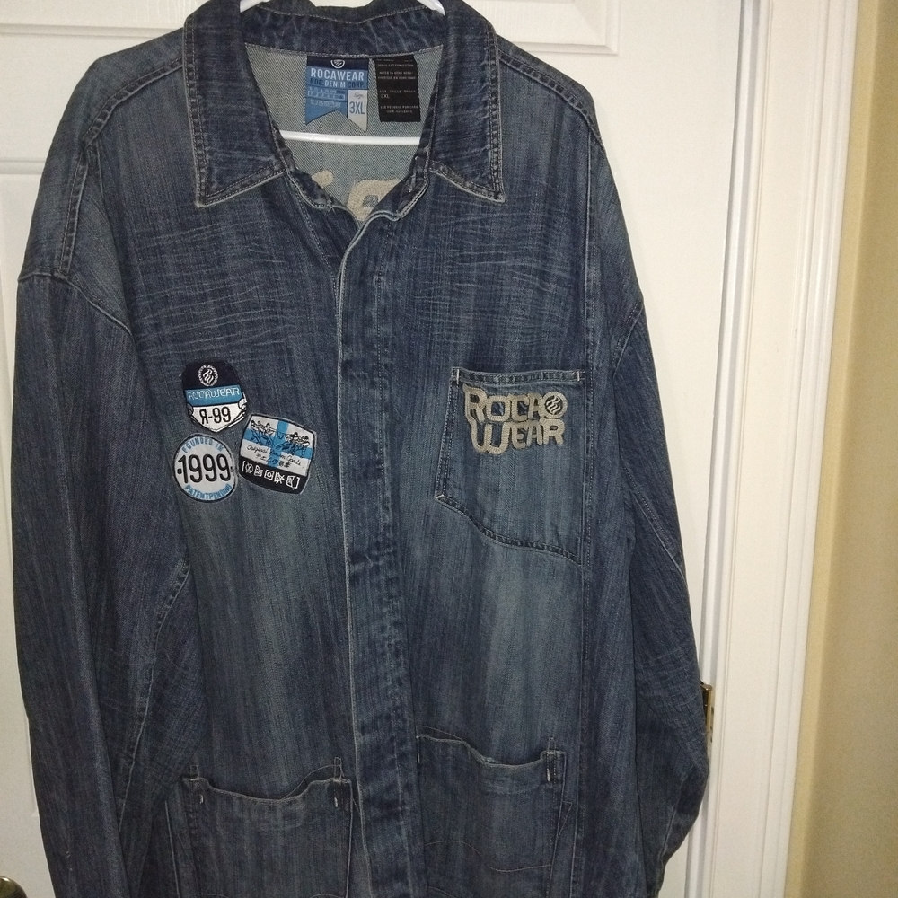 Rocawear Men's Dark Blue Denim Jacket with Patches